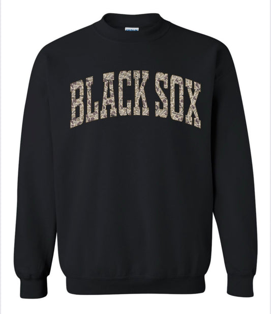 Heavy Blend Crewneck